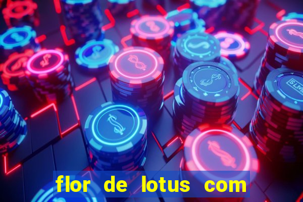 flor de lotus com lua tatuagem